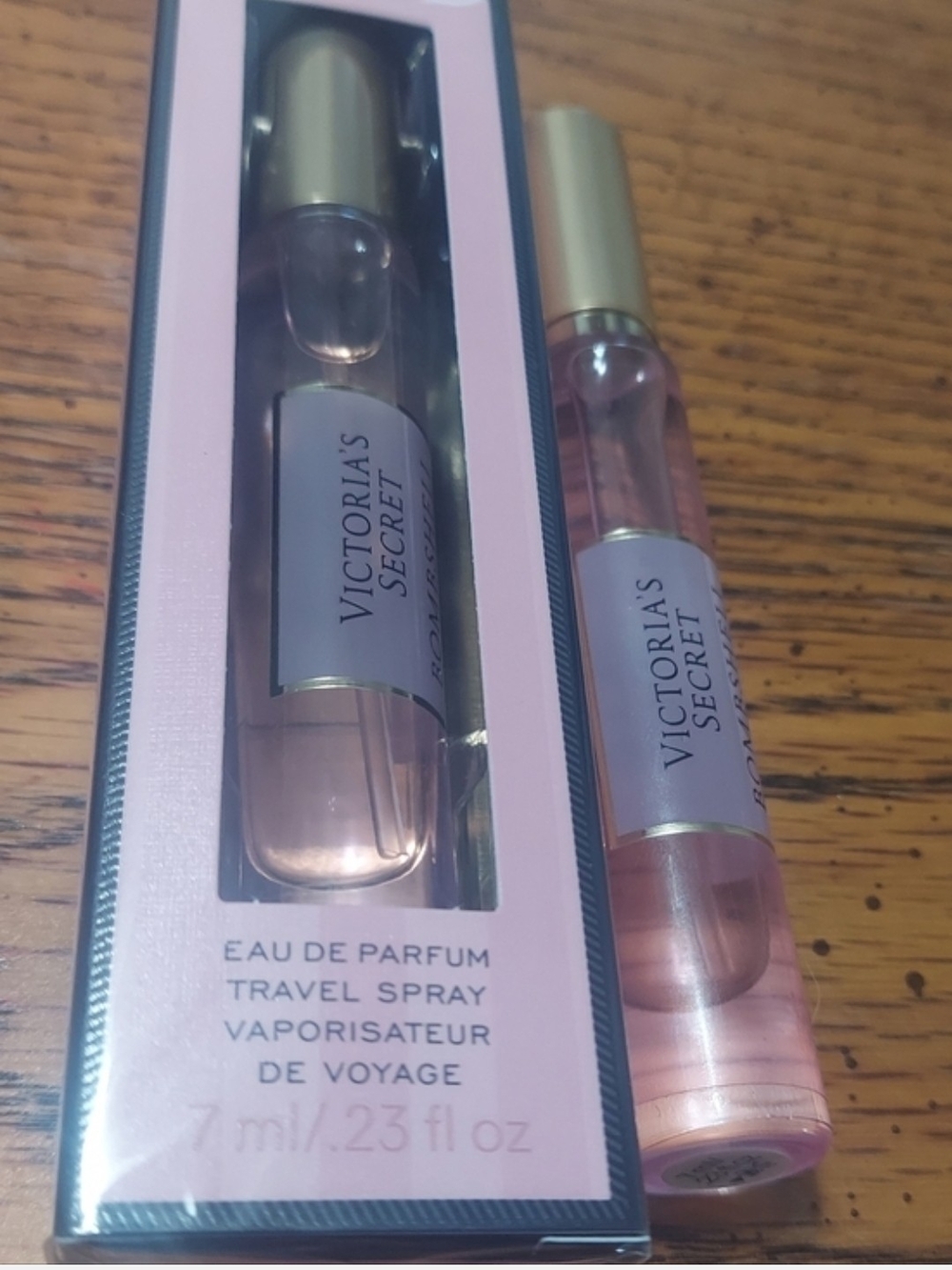 Victoria's Secret Pink Travel Eau de Parfum Spray - Light Pink & Gold